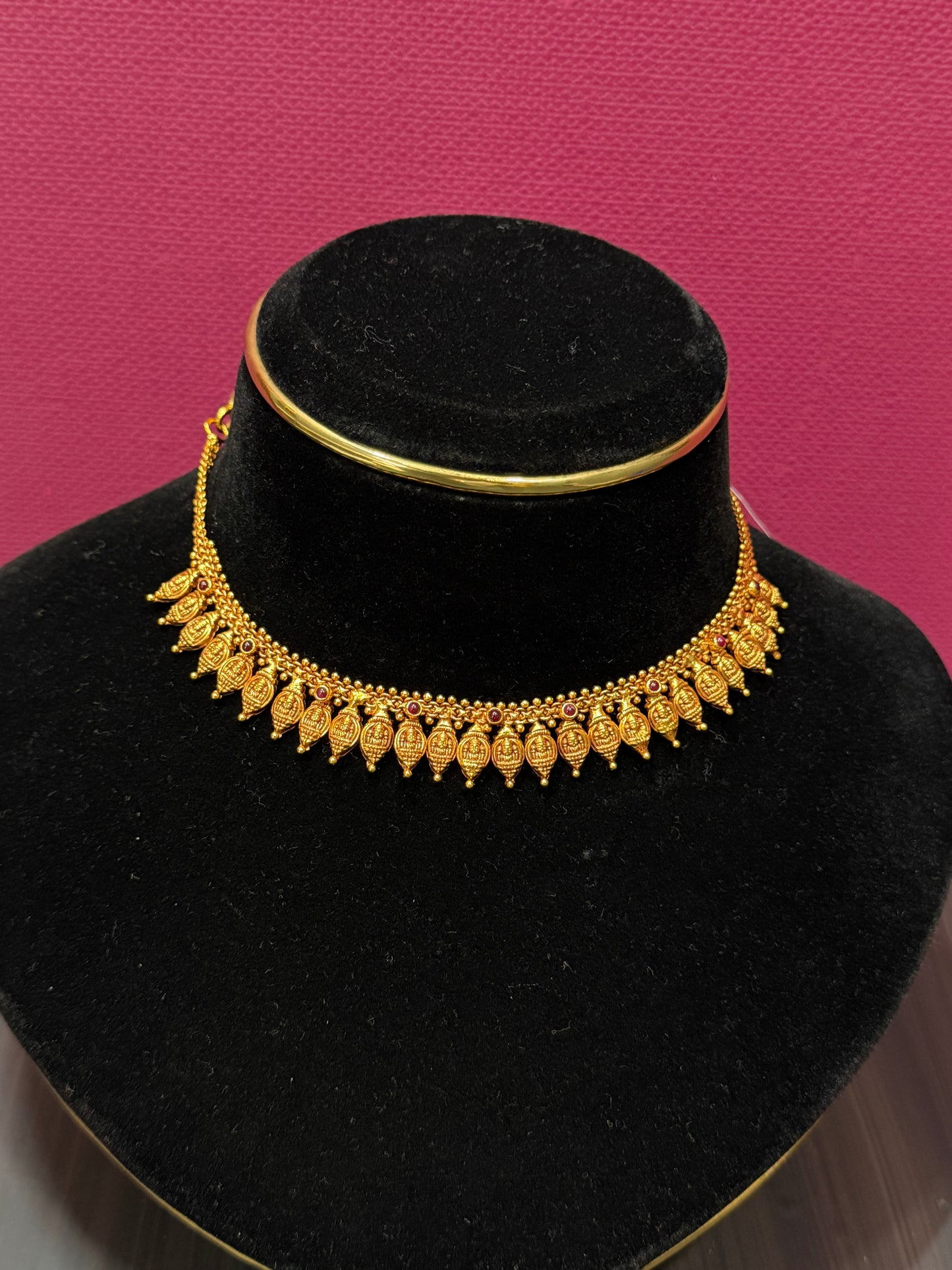 Lakshmi Print Small Necklace