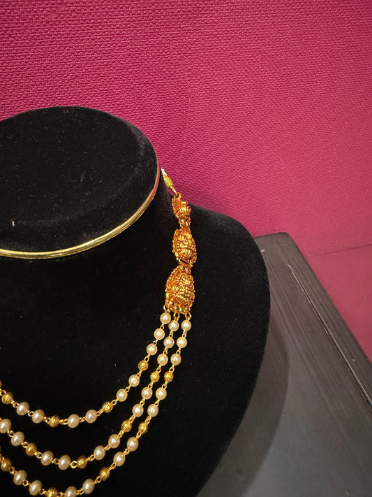 Pearl Layer Necklace