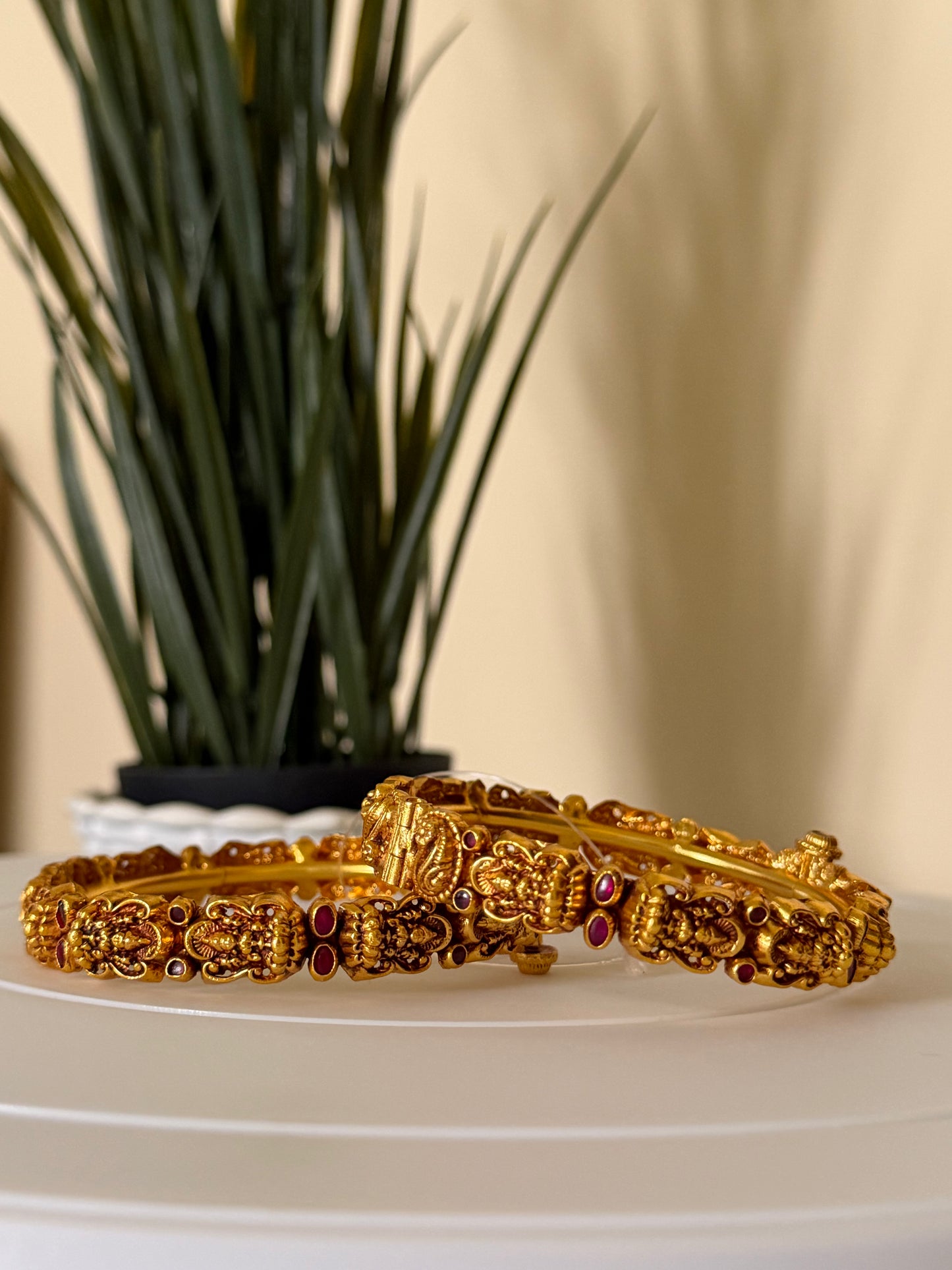 Light Weight Bridal Bangles