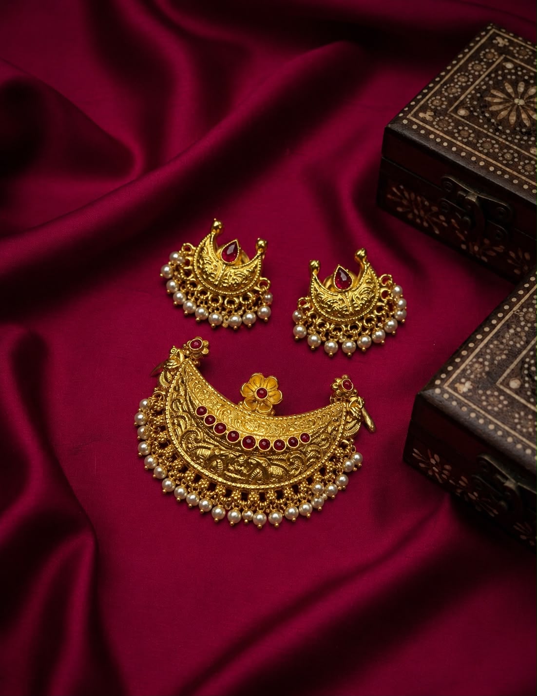 Pendant Set