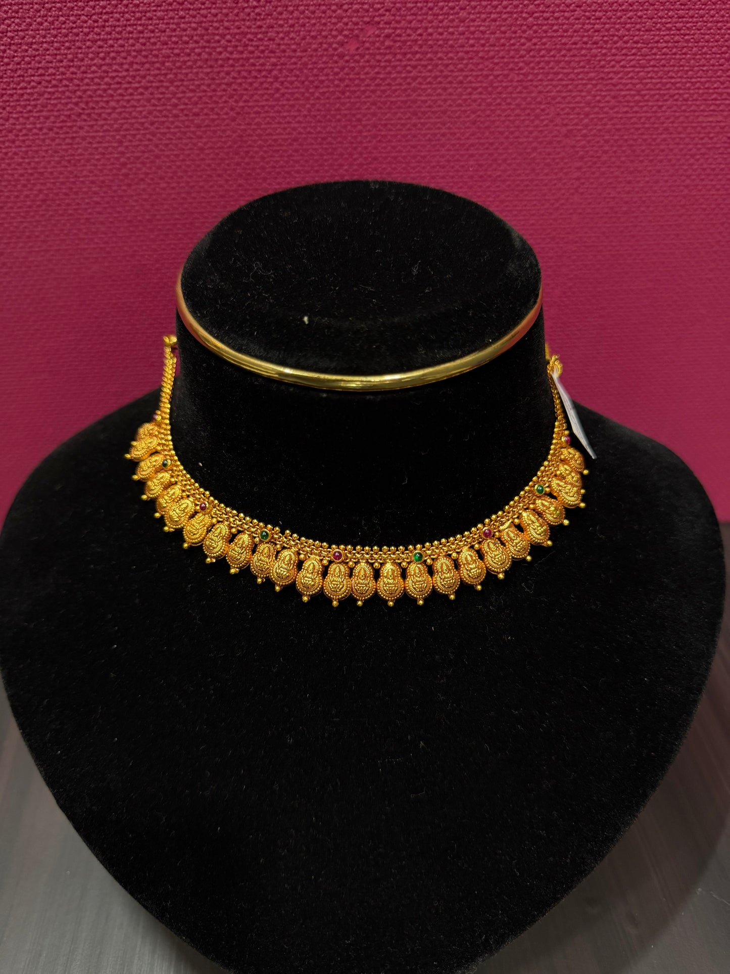 Drop Shape Small Necklace