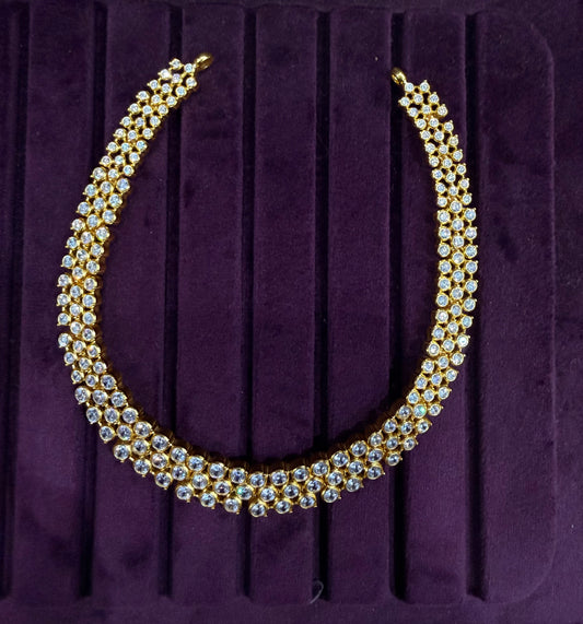 Small White Stone Attigai Necklace