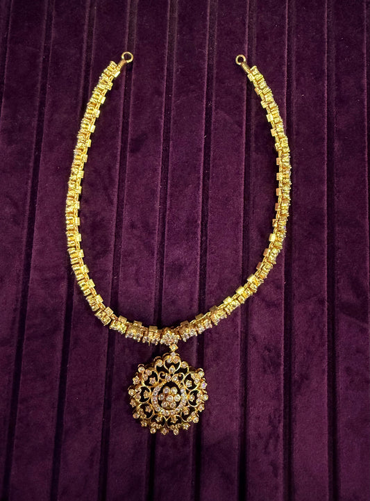White Stone Attigai Necklace