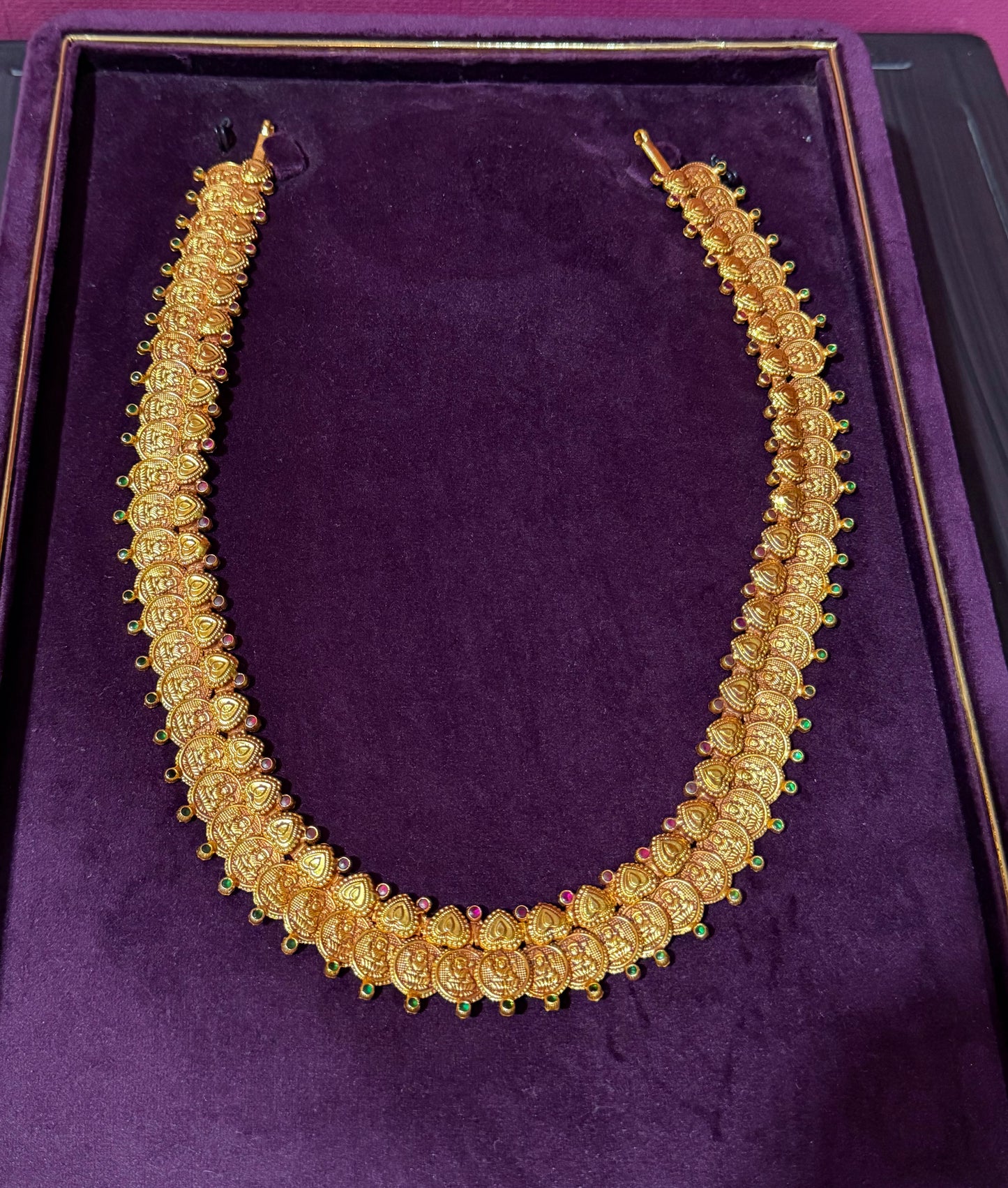 Coin Shape  Kasin Necklace