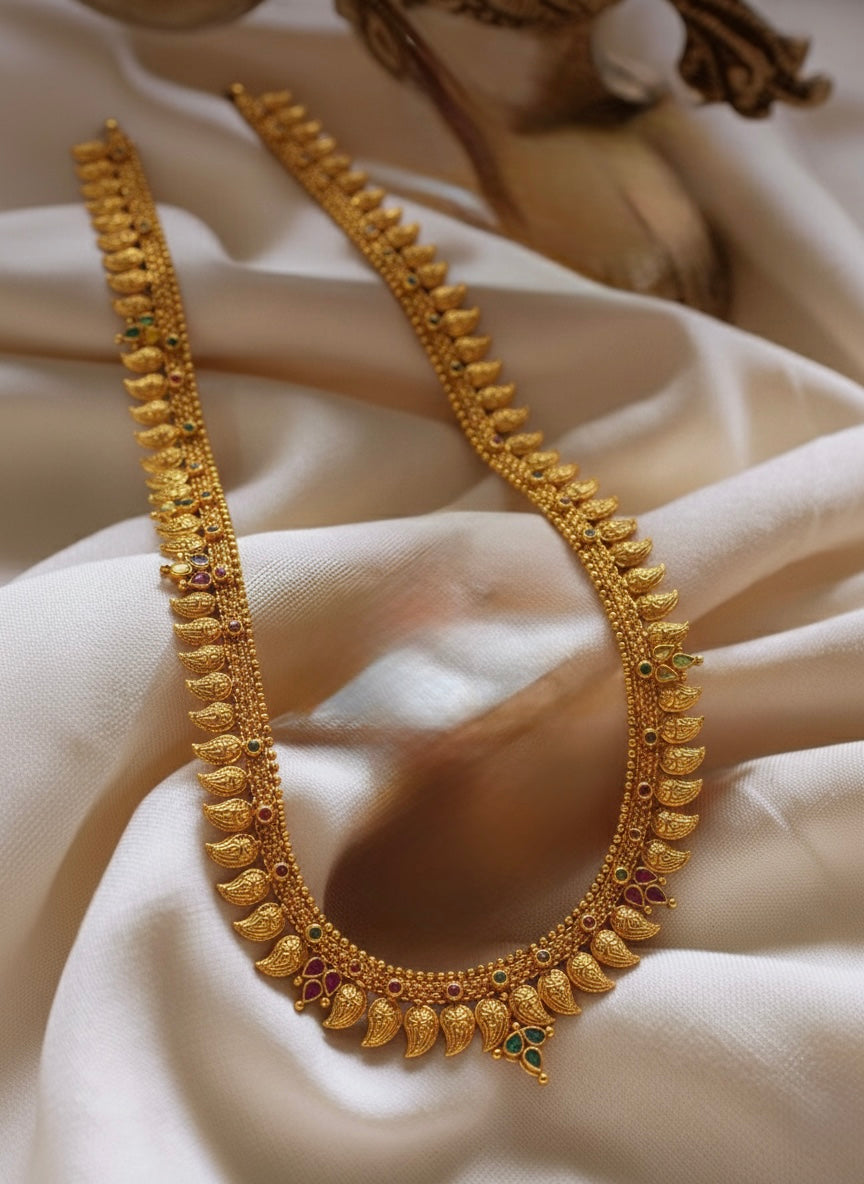 Mango shaped long necklace