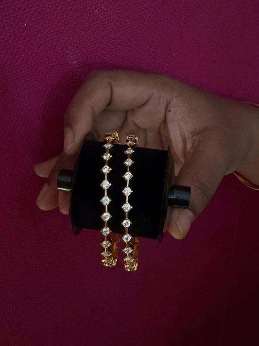 Small gap diamond replica bangle