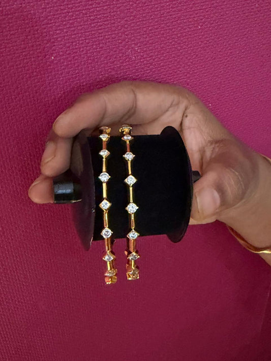 Large gap diamond replica bangle