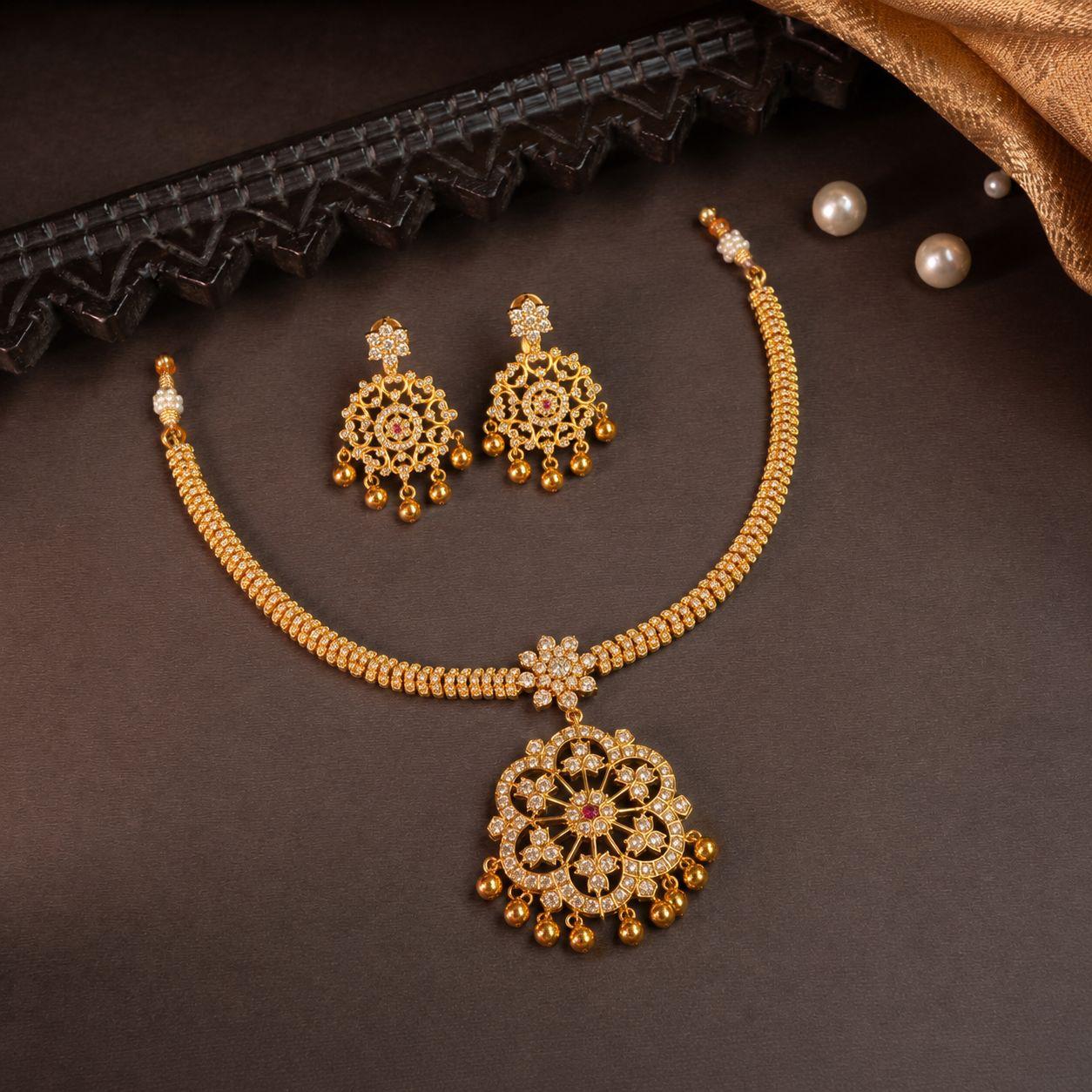 Pendant set