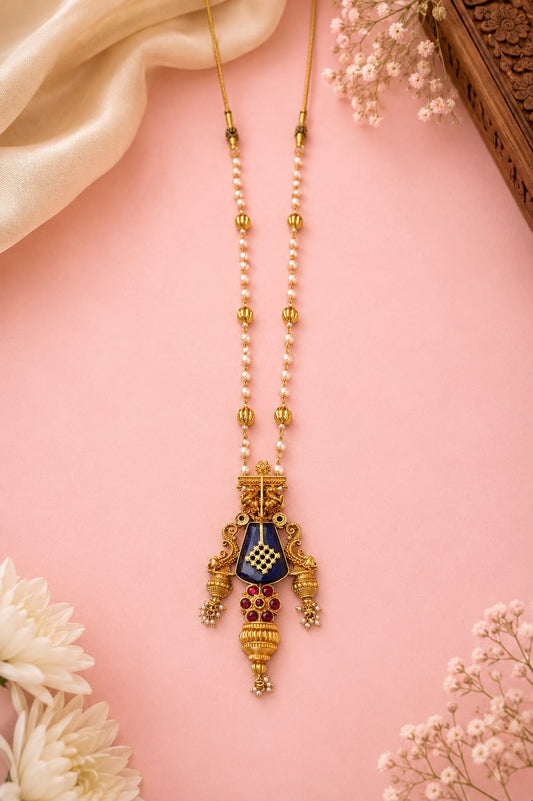 Mosonight necklace
