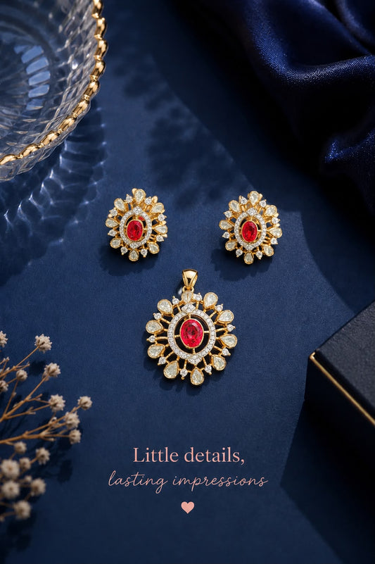 Red stone pendant set